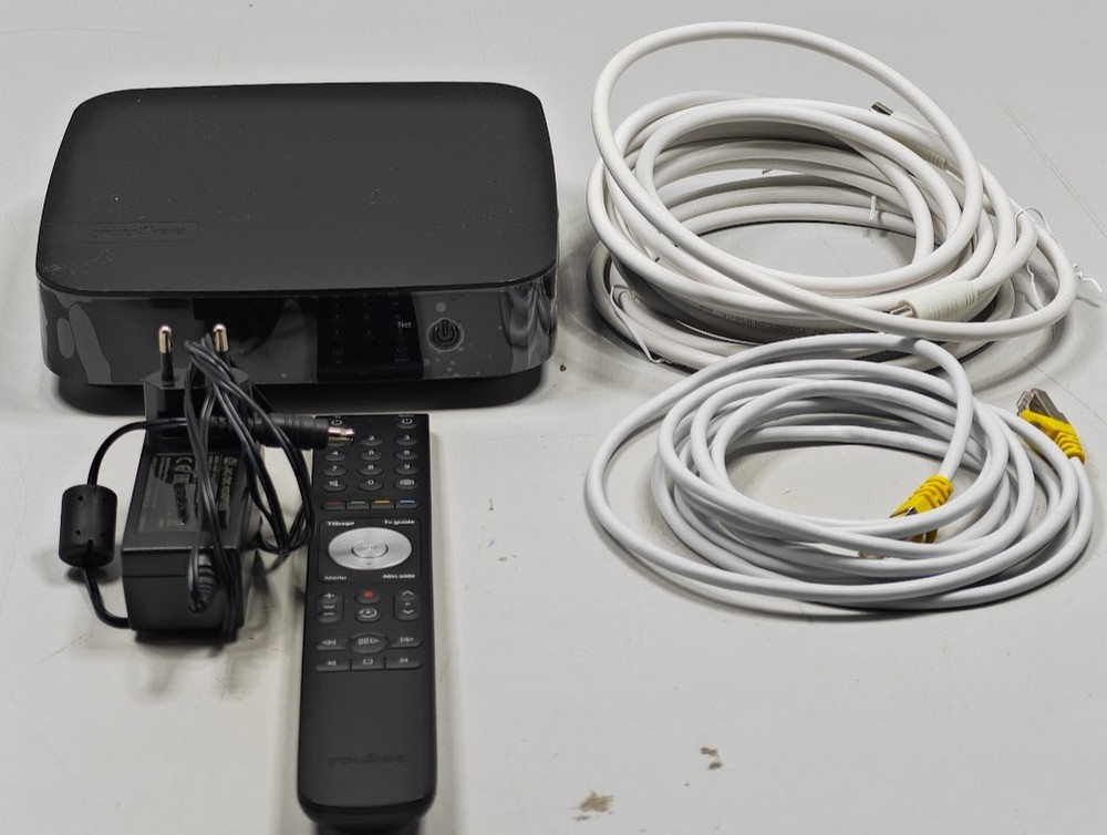 Humax YS-4000 Media BOX – Signs of Use, Original BOX & Accessories