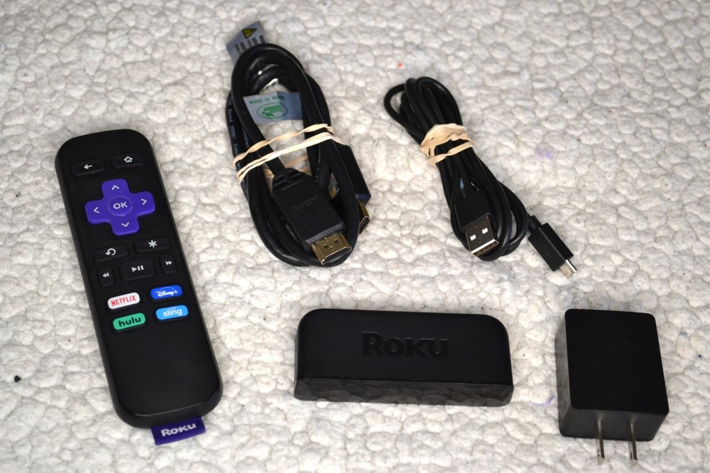 Roku Premiere HD Streaming Player 3920X TESTED w/Remote, Cables COMPLETE