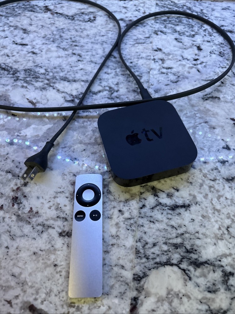Apple TV (3rd Generation) 1080P Media Streaming Player A1469 w Remote / Pwr Cord