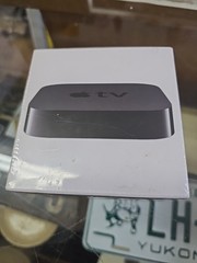Apple TV 2nd Gen Digital Media Streamer A1378 MC572LL/A Complete in Sealed Box