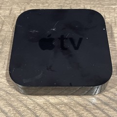 Apple TV 2nd Generation 32GB Media Streamer Black A1378 Model