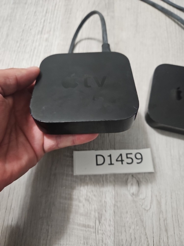 2 Apple TV Boxes (3rd Generation) 8GB HD Media Streamer – A1469 Without Remotes
