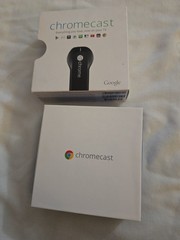Google Chromecast H2G2-42 1st Generation Media Player – New (Open Box)