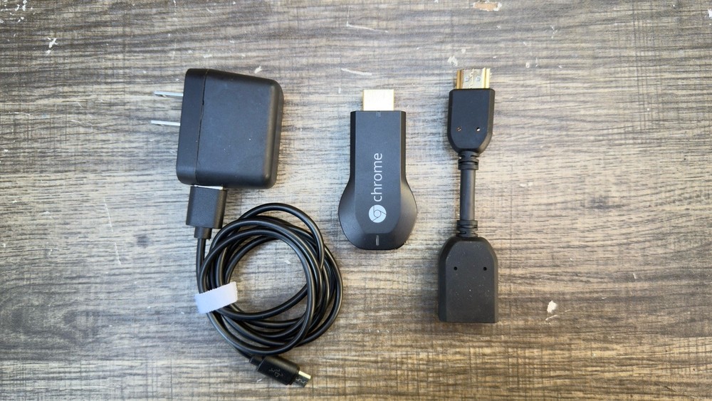 Google USB Chromecast 1st Gen H2G2-42