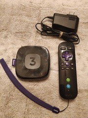 Roku 3 4200X 3rd Gen Streaming Media Player w/Remote & Power Adapter RJ45 jack