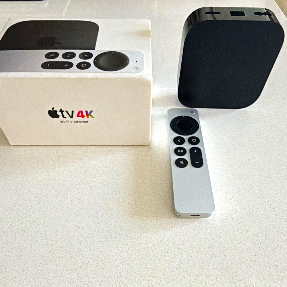 Apple Apple TV 4K 2160p Media Streamer Box Wi‑Fi + Ethernet HDMI Black/Silver