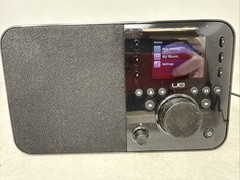 Logitech Squeezebox X-R0001 Smart WiFi Internet Radio Player w/ AC Adapter