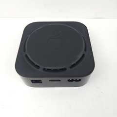 Apple TV 4K 1st Gen 32GB A1842 HDR WiFi Media Streamer w Remote TESTED