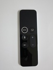 Apple TV 4K 1st Gen 64GB HD Media Streamer A1842, w/ Remote & Power Cord, Tested