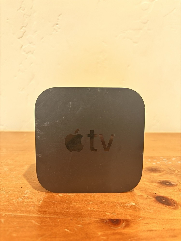Apple TV 4K A1842 | 4K HDR Dolby Vision | Streaming Media Play + charging Cable