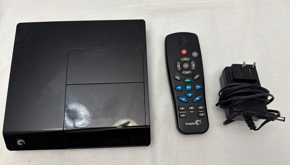 Seagate FreeAgent Theater+ USB 2.0 / Ethernet HD Media Player STCEA201-RK
