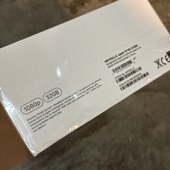 APPLE TV HD 32GB MEDIA STREAMER (MHY93LL/A) BRAND NEW SEALED.