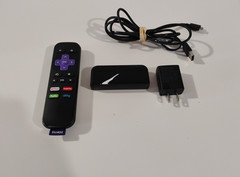 Roku 3900x Streaming Device – W/ Remote & Power Cord – Tested Working