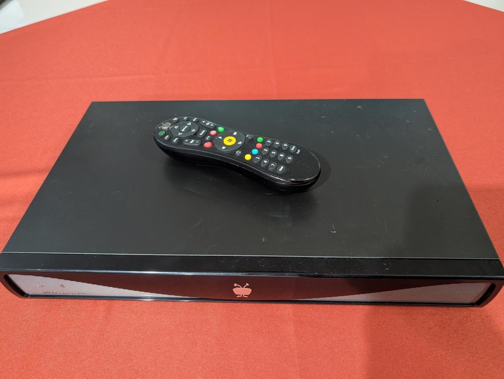 TiVo Roamio DVR with Remote, Upgraded Hard drive and Lifetime Subscription