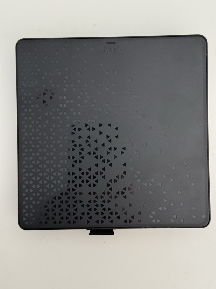 Xfinity Xi6-T TX061AEI Streaming TV Box (No Cords)
