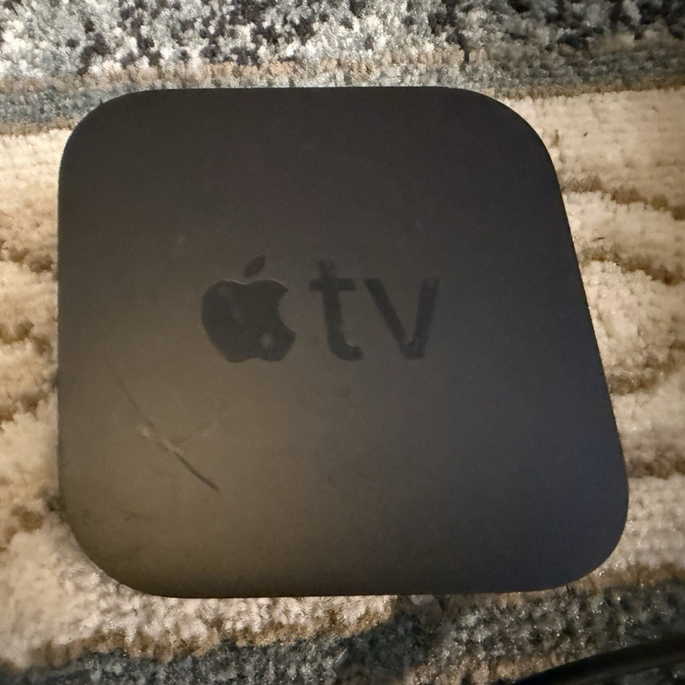Apple TV Apple TV Digital HD Media Streamer Streaming Player, Black