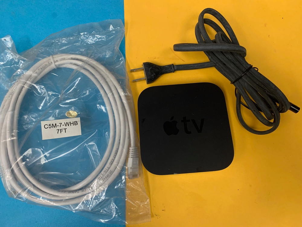 ✨ Apple TV 3rd Gen A1469 w/ Power Cord / Ethernet cord✨