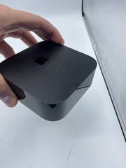 Apple TV A1625 MGY52LL/A 32GB 4TH Generation HD Media Streamer