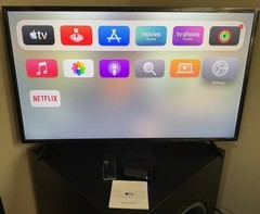 Apple TV 4K (A1842) 32GB MQD22LL/A – Siri Remote New, Complete, Tested Excellent