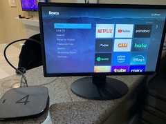 Roku 4 (4th Generation) Media Streamer 4400X – Black Tested Working No Remote