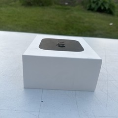 Apple TV HD 32GB A1625 MR912LL/A Open Box Never Used Complete Siri Remote