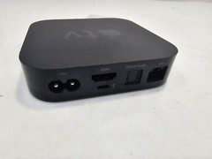 Apple TV (3rd Generation) 8GB HD Media Streamer Model A1469 Black – No Remote