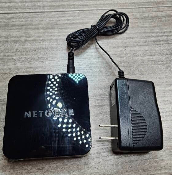 Netgear Neo TV Max Streaming Player NTV300 (NO REMOTE) T31