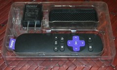 Roku Express (6th Generation) HD Media Streamer 3900RW Black