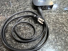 Apple TV 2nd Generation A1378 Media Streamer w Remote & Power Cord «WORKS GREAT»