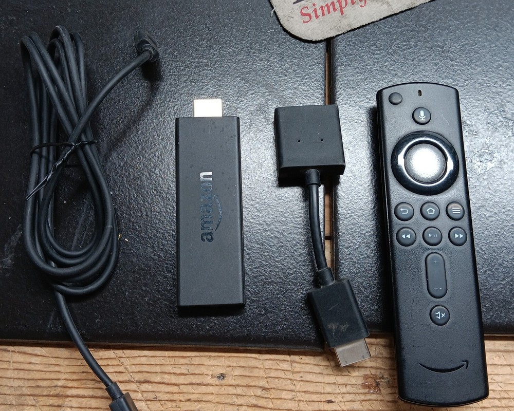 Amazon Fire TV Stick (2nd Generation) For Parts Repair LY73PR