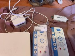 AirTV UIW4010ECH 8 GB 4K Streaming Media Player with Adapter – With EXTRAS!