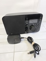 Logitech Squeezebox X-R0001 Smart WiFi Radio with AC Adapter, Tested & Working