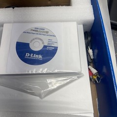 D-Link MediaLounge DSM-320RD Wireless Media Player W/DVD & Card Reader NOS