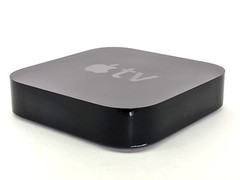 Apple TV (3rd generation, Early 2012) FHD Media Streamer w/ Remote & Power Cord