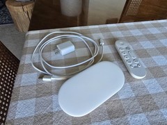 Google TV Streamer (4K) w/ Voice Activated Remote (Porcelain)
