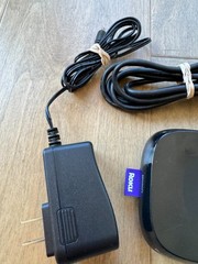 Roku 3 4200X HD Media Streamer w/ Remote, Power Supply, HDMI Cable TESTED WORKS