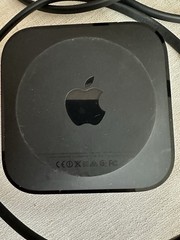 Apple TV A1625 4th WIFI HD Media Streamer w/ Remote A1513 Tested