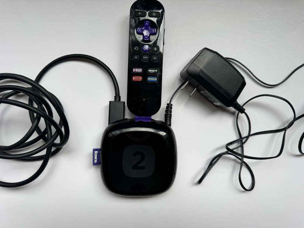 Roku 2 (3rd Generation) Media Streamer 2720X – With Cords And Remote