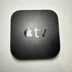 Apple TV (3rd Generation) 8GB Digital HD Media Streamer – No Remote Or Cables