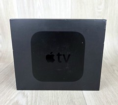 Apple TV Box 32GB Bluetooth Wi-Fi A1625 NO REMOTE