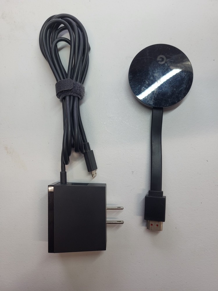 Google Chromecast ULTRA 4K HDR HDMI Wi-Fi Ethernet Media Streamer NC2-6A5-D