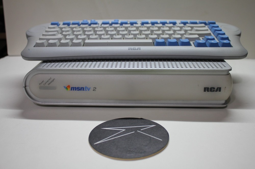 RCA MSNTV 2 RM4100 Internet and Media Player with Keyboard