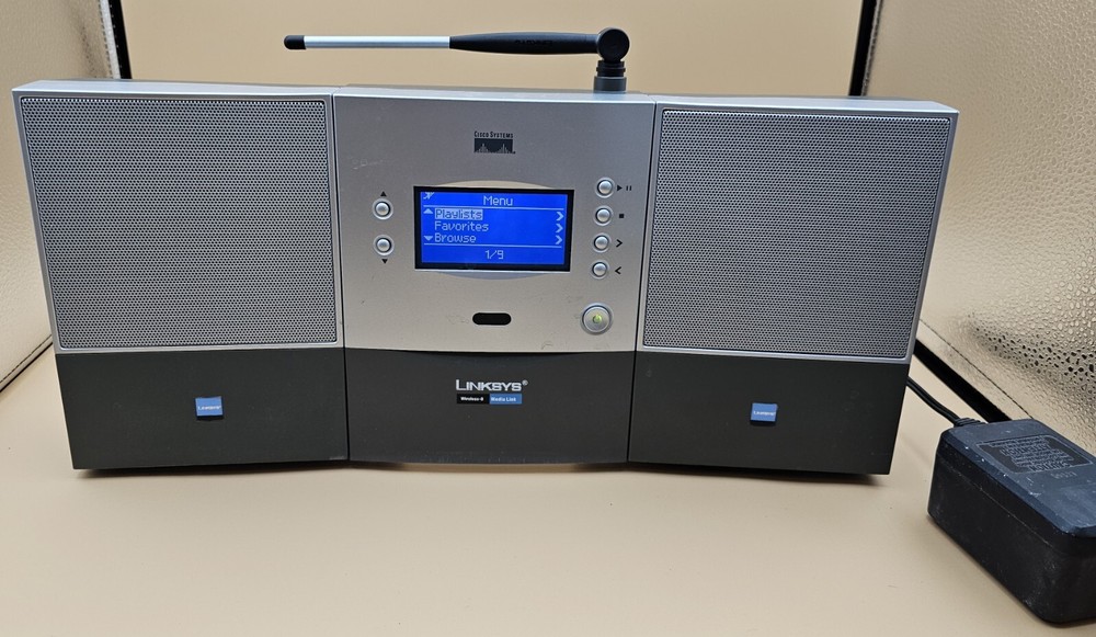 LINKSYS Wireless Music System WMLS11B Digital Media Streamer Internet Radio MP3