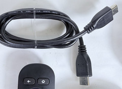 Roku 1 2710X Media Streamer OEM Remote HDMI AV Cables Power Supply Tested