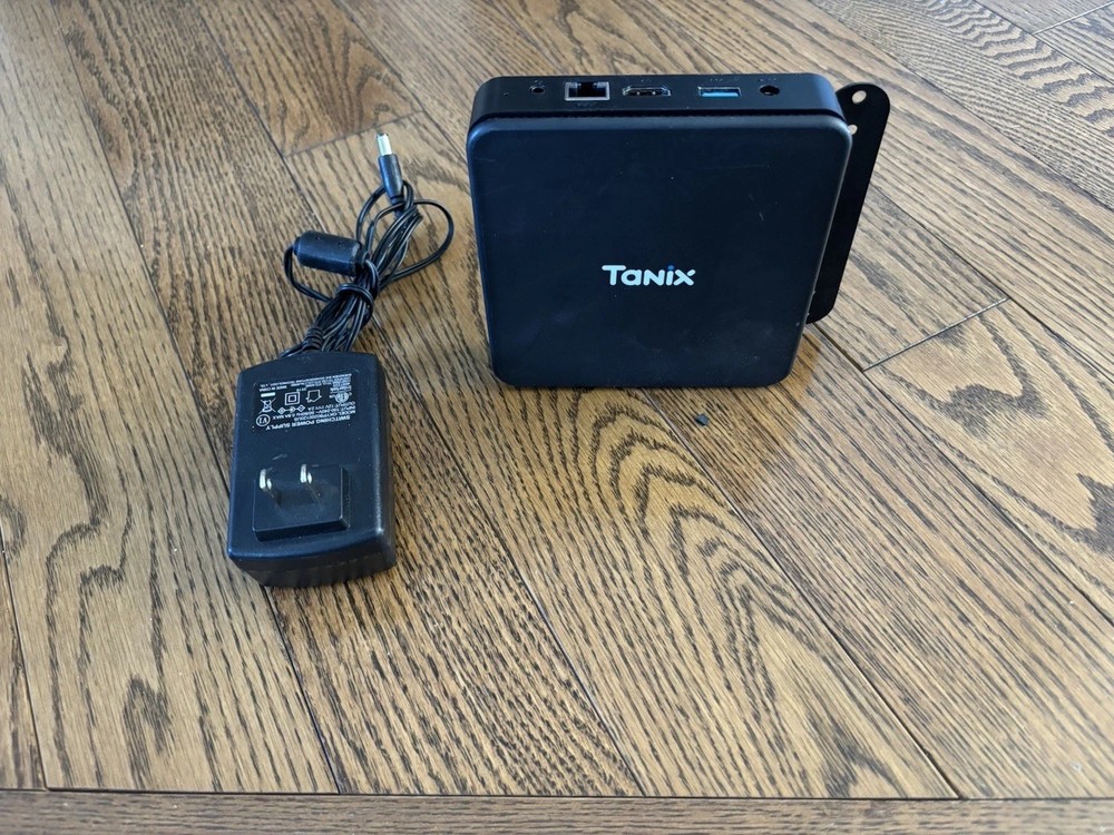 Tanix TX85 Mini Pc Atom X5-Z8350 @ 1.44ghz 4gb 64gb SSD Win 10