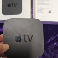 Apple TV 4K 32GB HDR 2160p Media Streamer w/ Siri Remote A1842 MQD22LL/A