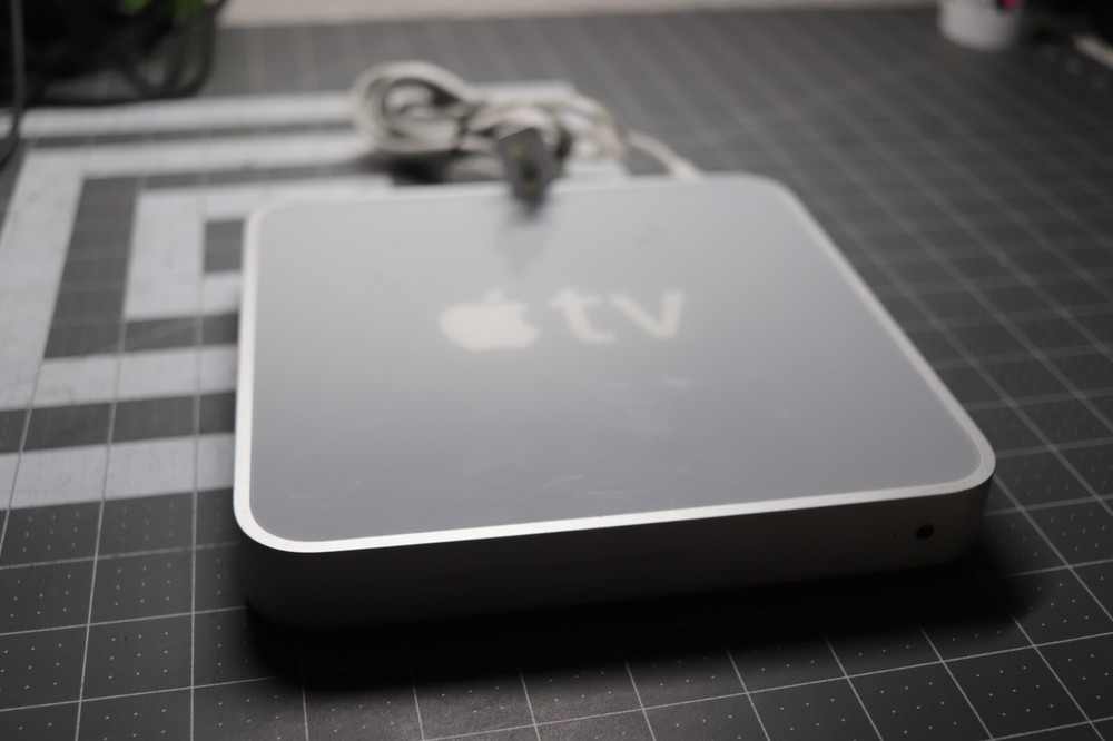 Apple TV (1st Generation) Media Streamer – A1218 #188 z52/27