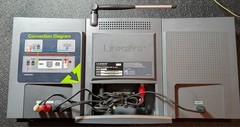 LINKSYS WML11B Media Link & Accessories (Built in Ethernet)