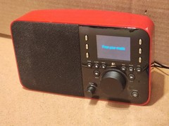 Logitech Squeezebox X-R0001 Wi-Fi Network Music Player Internet Radio Streamer