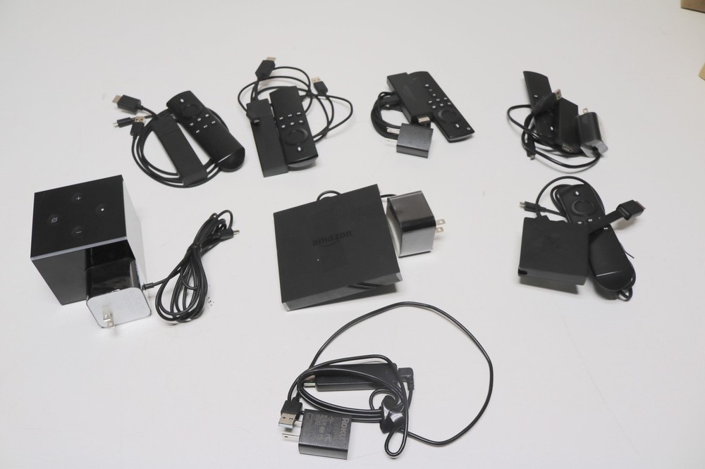 8x Lot Amazon Firestick FireTV and Roku Media Players